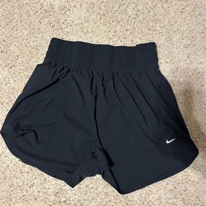 High rise Nike shorts